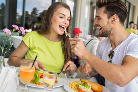 Dinnerdate Ideeën: Van Romantisch Tot Creatief