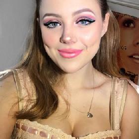 Kinky dame zoekt kinky sex