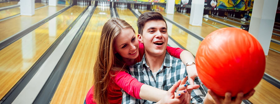 Den Haag Bowlen Date Idee